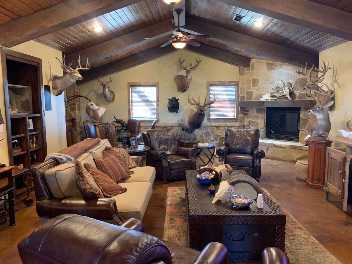 The West Lodge Central Texas Hunting Lodge